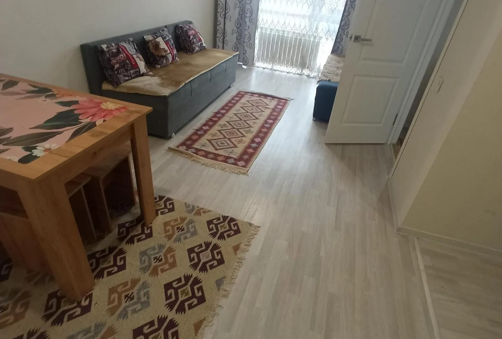 Dinar Apartment Almaty